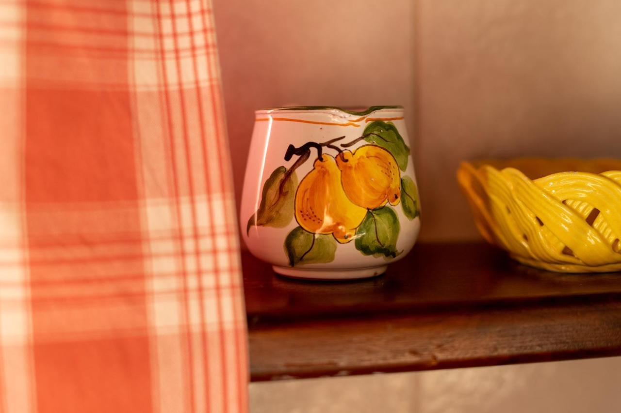 Vacanze al Mare Patrizia's Sweet Home Terme Vigliatore Exterior foto