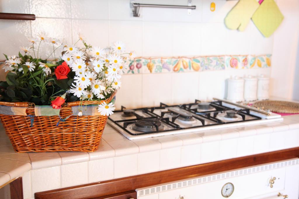 Vacanze al Mare Patrizia's Sweet Home Terme Vigliatore Cameră foto